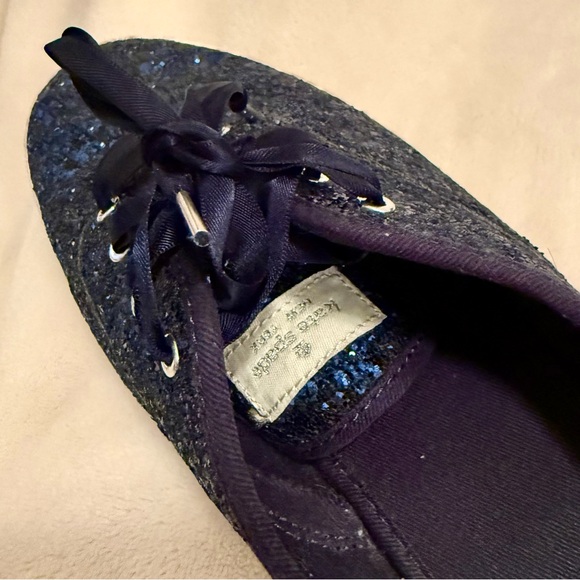 Lace, navy blue, glitter, flats - Picture 5 of 6